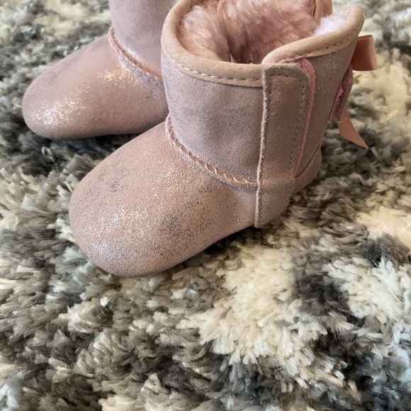 Gentle used baby shoes - Picture 2 of 6